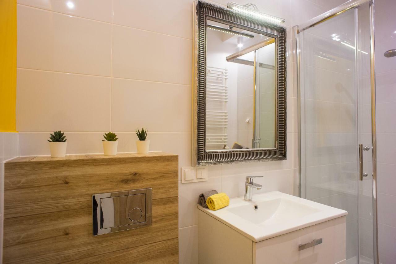 Atrium Apartment Z Garazem Torun Exterior foto