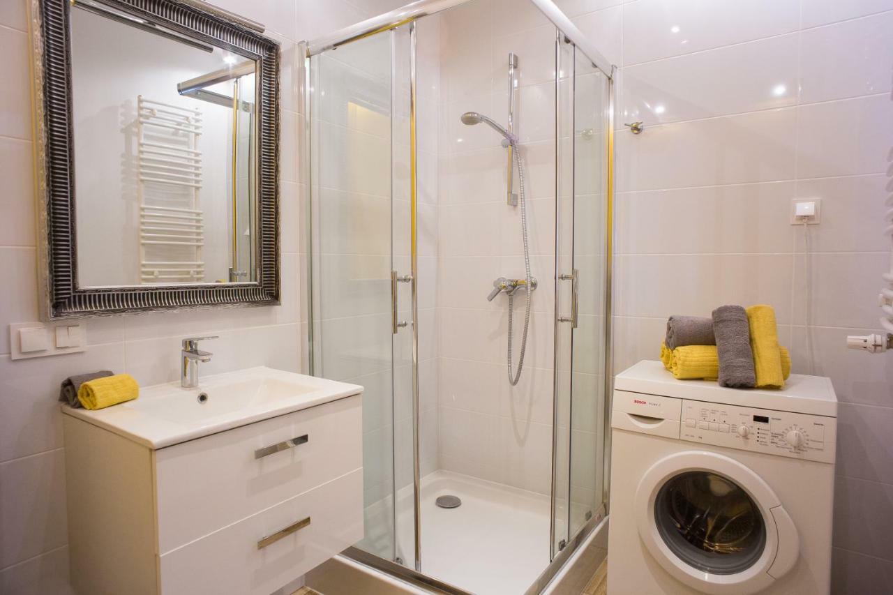 Atrium Apartment Z Garazem Torun Exterior foto